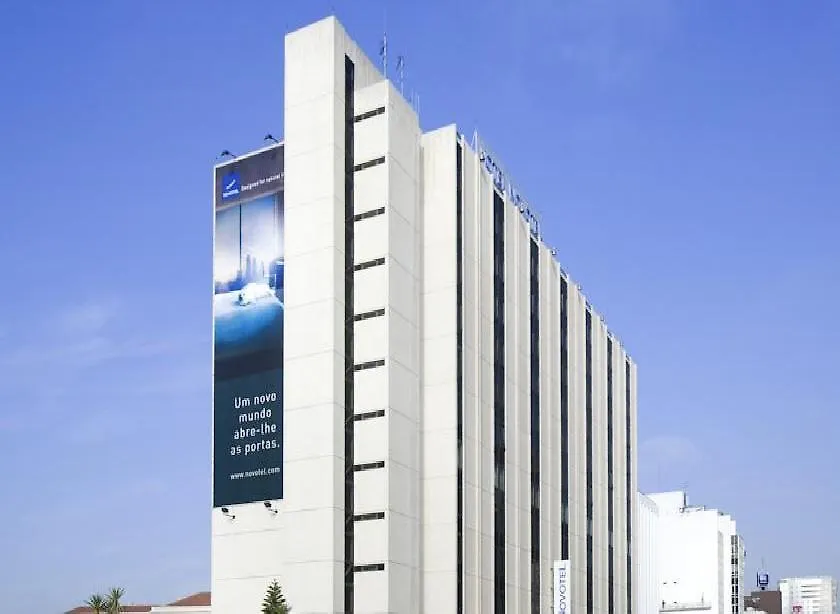 Novotel Lisboa ליסבון