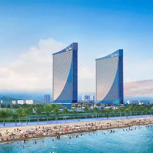 מלון דירות Orbi City Luxury Towers באטומי