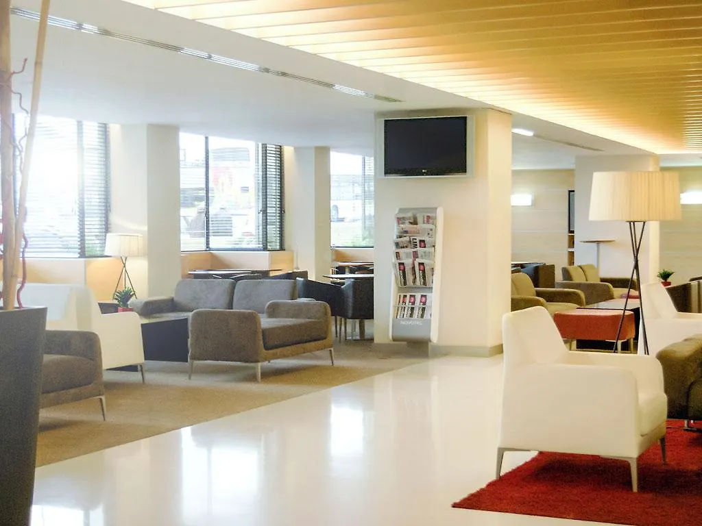 **** Hotel Novotel Lisboa Portugal