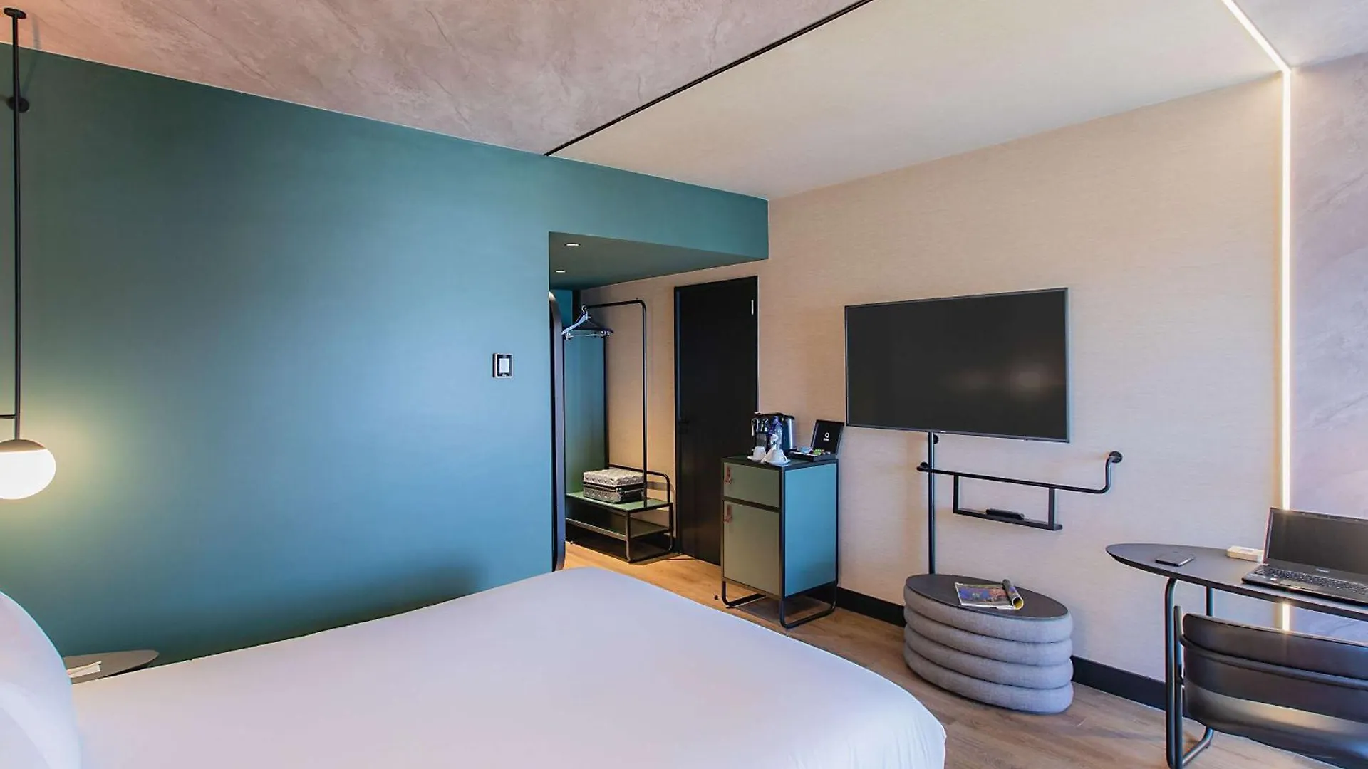 **** Hotel Novotel Lisboa Portugal