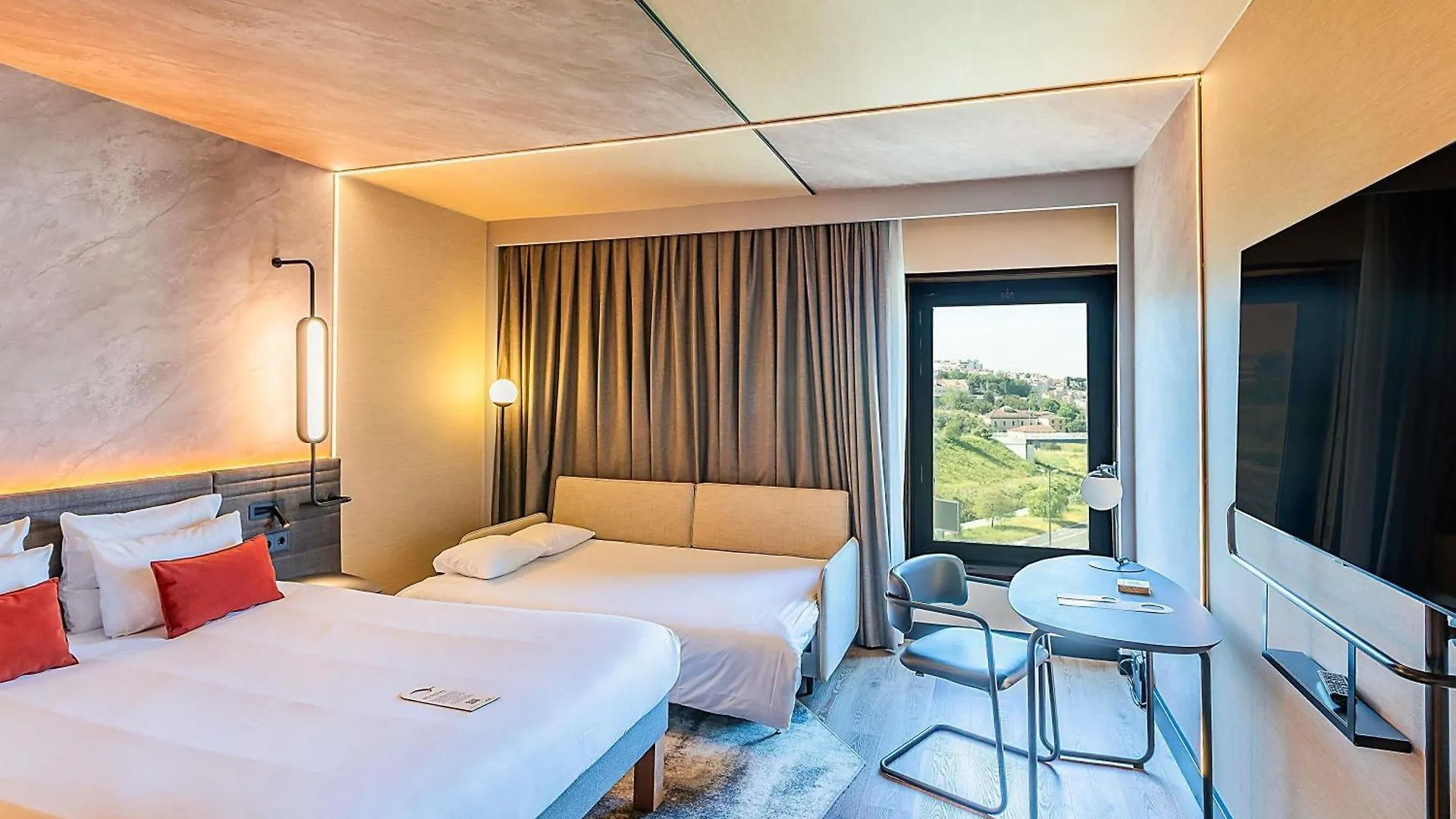 **** Hotel Novotel Lisboa Portugal